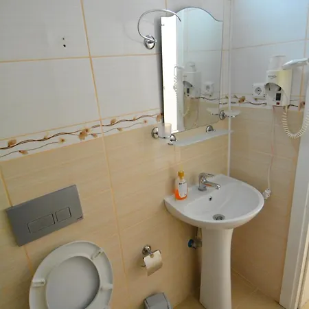 Kaktues Boutique Szálloda *