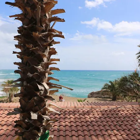 Kaktues Boutique Hotell *